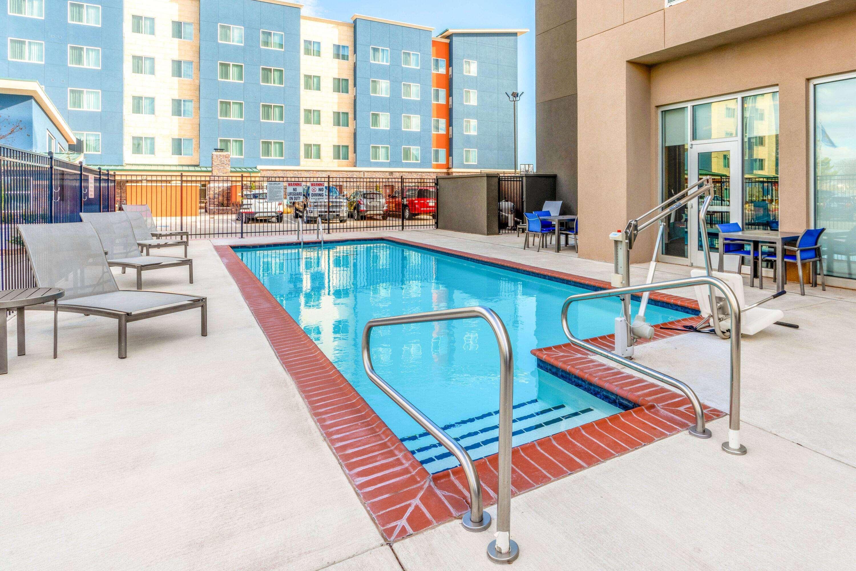 La Quinta By Wyndham Oklahoma City Airport Eksteriør billede